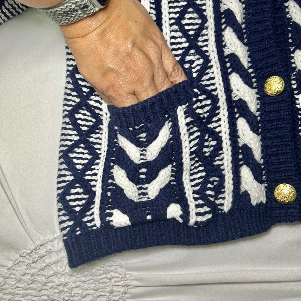 NWOT Martha Stewart Navy & White Preppy Gold Button Cardigan Sweater Size Medium - Picture 9 of 16